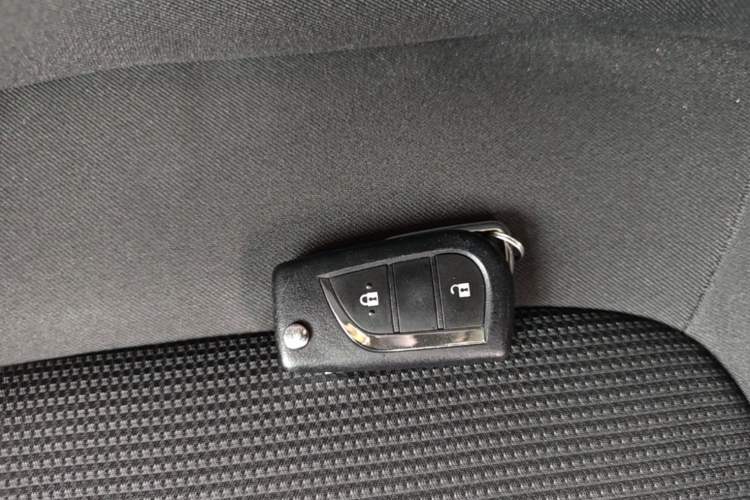 Used Toyota RAV4 2022 2.0L CVT Two-Wheel Drive Urban Edition Vehicle Key