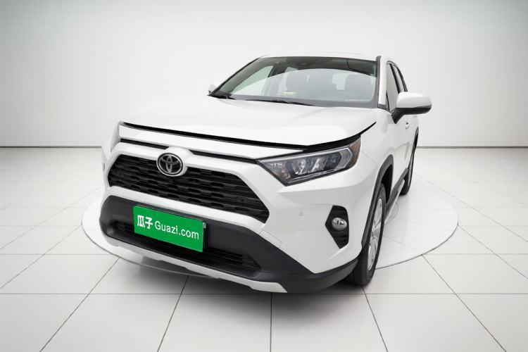 Used Toyota RAV4 2022 2.0L CVT Two-Wheel Drive Fashion Plus Edition Guazi used car, China used car export, Used car for sale, Used  cars, Cheapest cars for sale