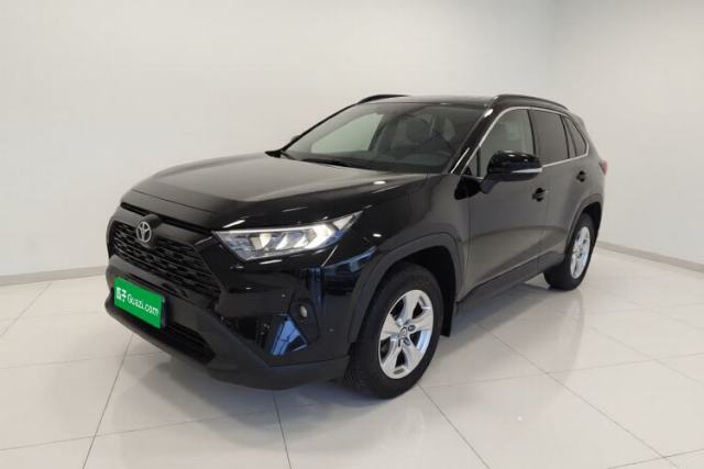 Toyota RAV4 2023 2.0L CVT Two-Wheel Drive Urban Edition usado