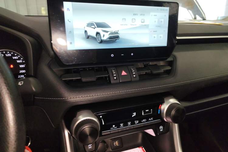 Used Toyota RAV4 2023 2.0L CVT Two-Wheel Drive Urban Edition Audio And AC Panel