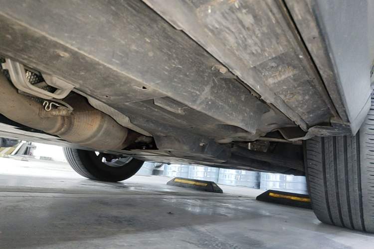 Used Toyota RAV4 2023 Dual-Motor 2.5L E-CVT Two-Wheel Drive Elite Edition Chassis Front Right