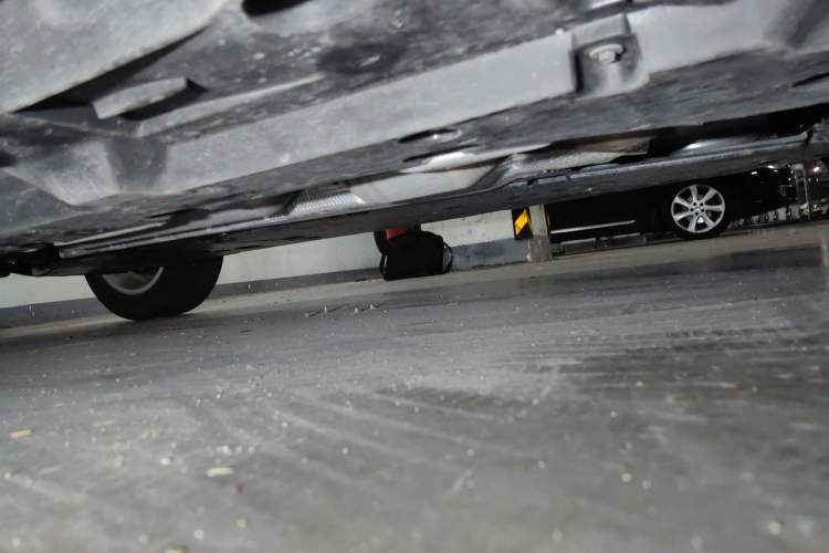 Used Toyota RAV4 2023 2.0L CVT Two-Wheel Drive Urban Edition Chassis Front Right