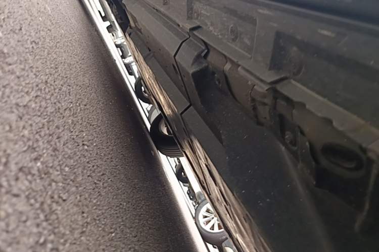 Used Toyota RAV4 2023 2.0L CVT Two-Wheel Drive Urban Edition Chassis Rear Left