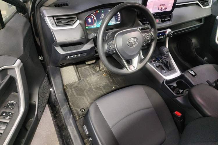 Used Toyota RAV4 2023 Dual-Motor 2.5L E-CVT Two-Wheel Drive Elite Edition Driver Seat