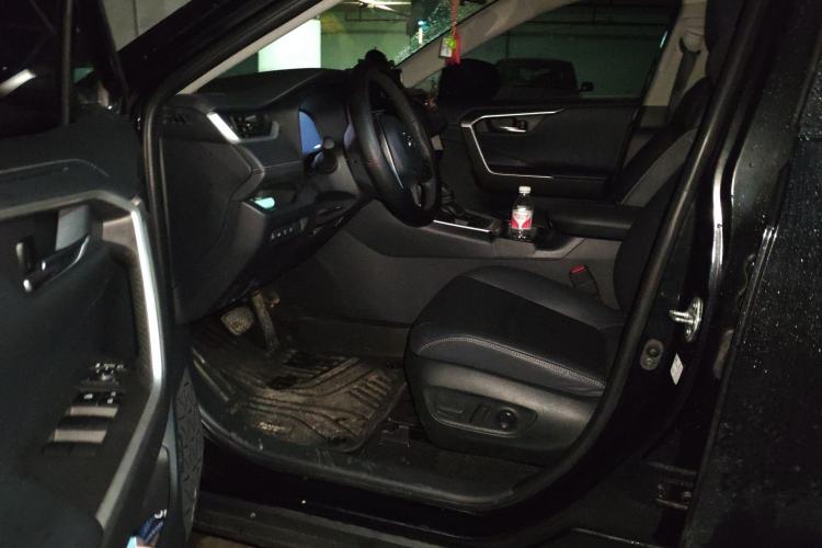 Used Toyota RAV4 2023 Dual-Engine 2.5L E-CVT Two-Wheel Drive Elite Plus Edition Driver Seat