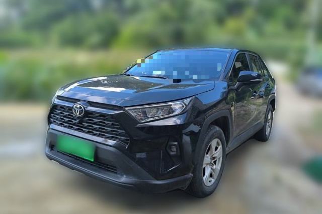 Used Toyota RAV4 2023 2.0L CVT Two-Wheel Drive Fashion Edition