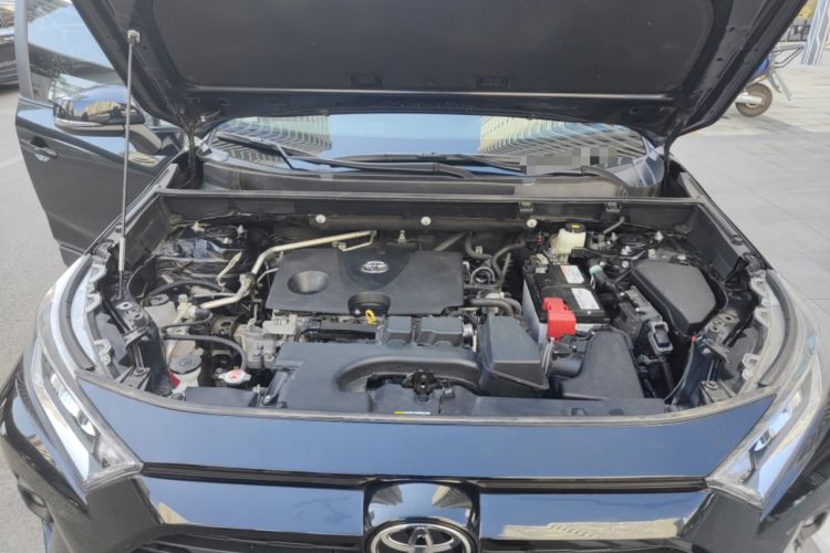 Used Toyota RAV4 2023 2.0L CVT Two-Wheel Drive Urban Edition Engine Bay