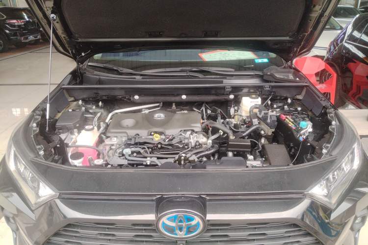 Used Toyota RAV4 2023 Dual-Motor 2.5L E-CVT Two-Wheel Drive Elite Edition Engine Bay