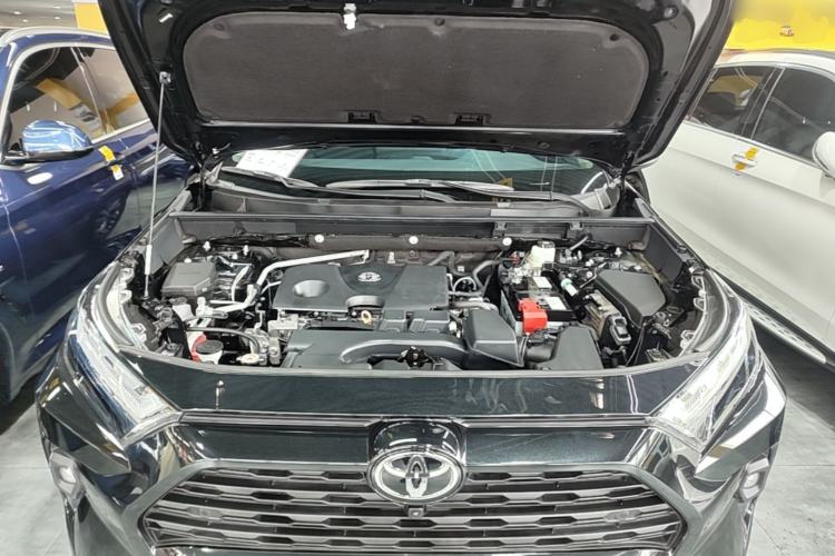 Used Toyota RAV4 2023 2.0L CVT Two-Wheel Drive Fashion Plus Edition Engine Bay