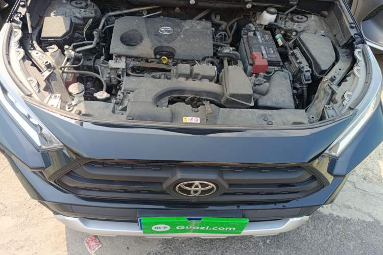 Used Toyota RAV4 2023 2.0L CVT 4x4 Adventure Edition Engine Bay