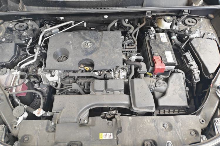 Used Toyota RAV4 2023 2.0L CVT Two-Wheel Drive Fashion Edition Engine Bay