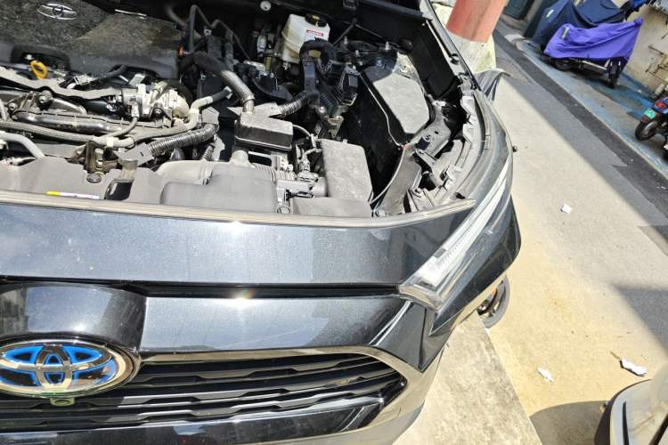 Used Toyota RAV4 2023 Dual-Engine 2.5L E-CVT Two-Wheel Drive Elite Plus Edition Engine Bay Left