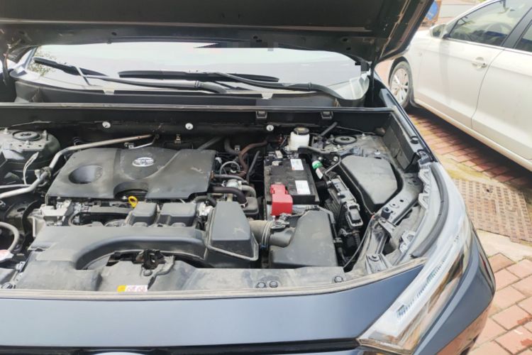 Used Toyota RAV4 2023 2.0L CVT Two-Wheel Drive Fashion Plus Edition Engine Bay Left