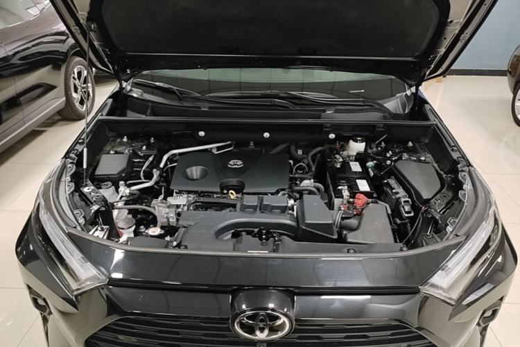 Used Toyota RAV4 2023 2.0L CVT Two-Wheel Drive Fashion Plus Edition Engine Bay