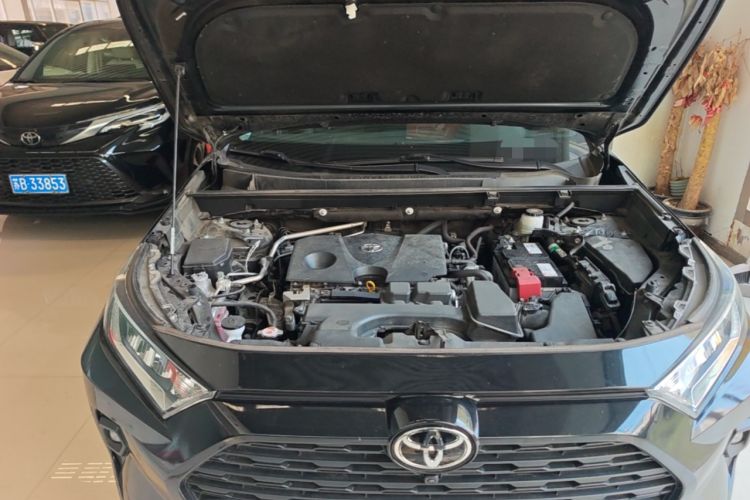 Used Toyota RAV4 2023 2.0L CVT Two-Wheel Drive Fashion Edition Engine Bay Right