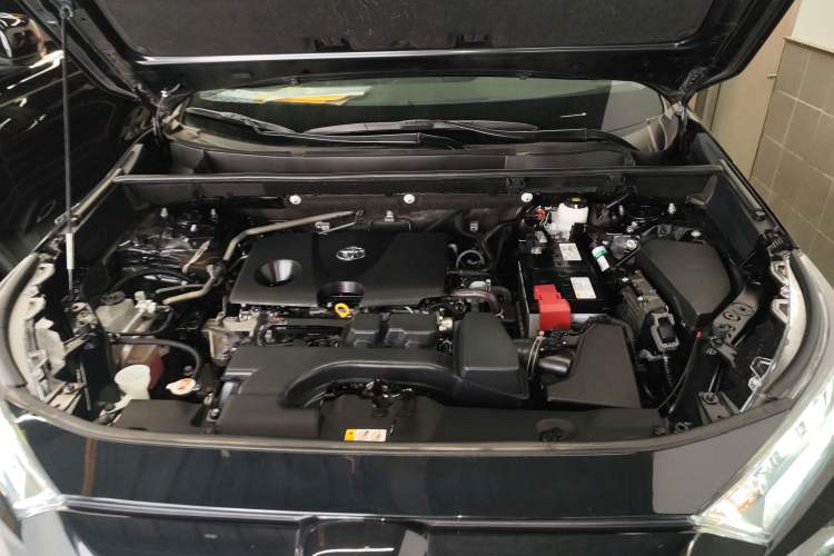 Used Toyota RAV4 2023 2.0L CVT Two-Wheel Drive Urban Edition Engine Bay