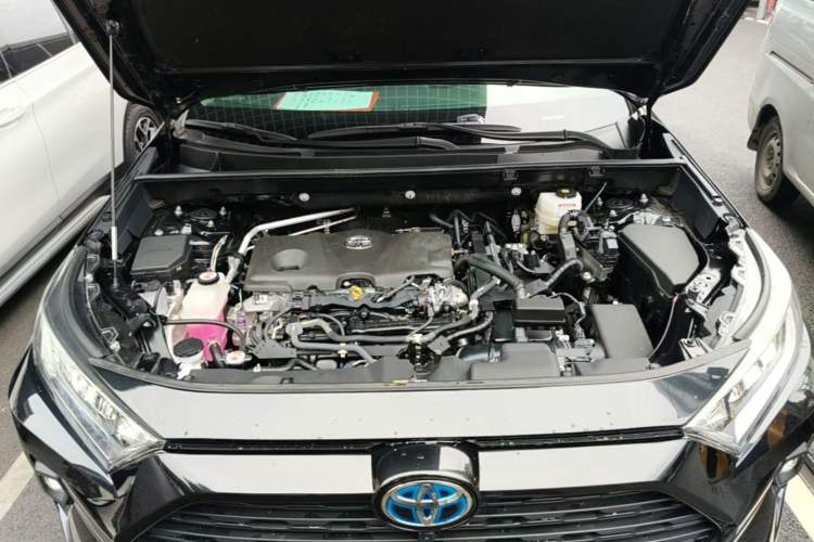 Used Toyota RAV4 2023 Dual-Motor 2.5L E-CVT Two-Wheel Drive Elite Edition Engine Bay