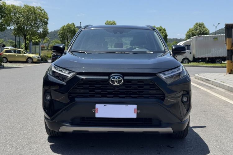 Used Toyota RAV4 2023 2.0L CVT Two-Wheel Drive Fashion Plus Edition Exterior 1
