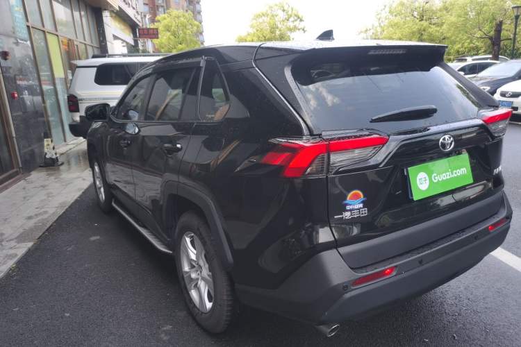 Used Toyota RAV4 2023 2.0L CVT Two-Wheel Drive Urban Edition Exterior 2