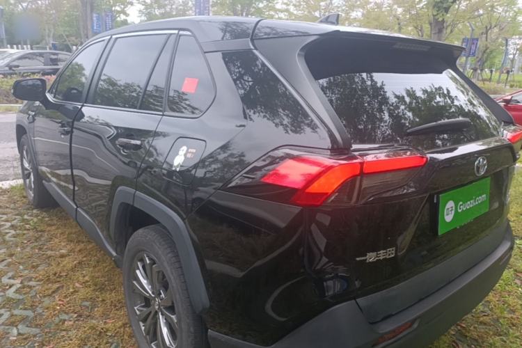 Used Toyota RAV4 2023 Dual-Motor 2.5L E-CVT Two-Wheel Drive Elite Edition Exterior 2