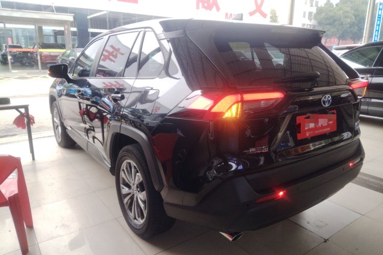 Used Toyota RAV4 2023 Dual-Motor 2.5L E-CVT Two-Wheel Drive Elite Edition Exterior 3