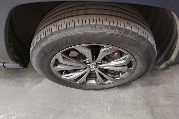 Used Toyota RAV4 2023 Dual-Motor 2.5L E-CVT Two-Wheel Drive Elite Edition Exterior 4