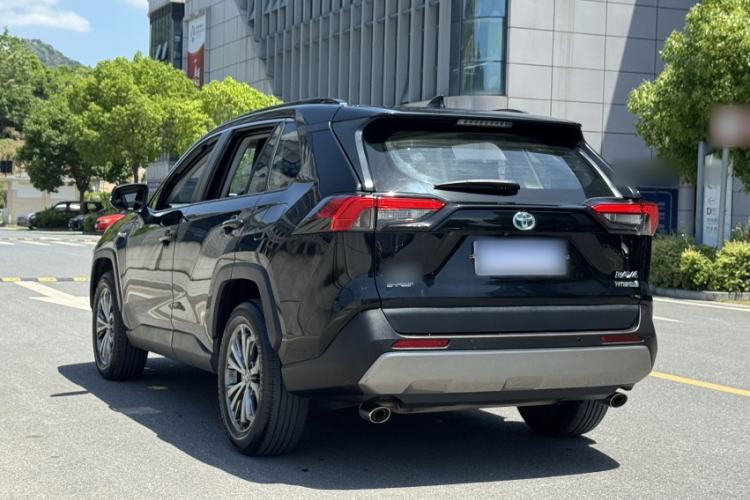 Used Toyota RAV4 2023 2.0L CVT Two-Wheel Drive Fashion Plus Edition Exterior 4