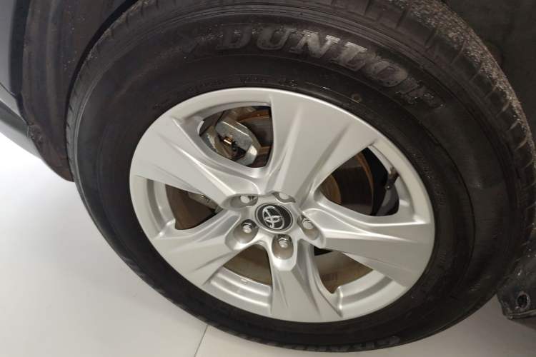 Used Toyota RAV4 2023 2.0L CVT Two-Wheel Drive Urban Edition Exterior 4