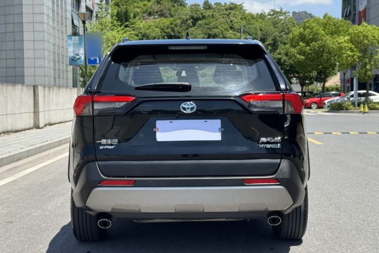 Used Toyota RAV4 2023 2.0L CVT Two-Wheel Drive Fashion Plus Edition Exterior 5