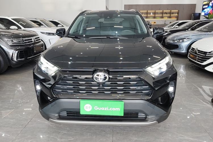 Used Toyota RAV4 2023 2.0L CVT Two-Wheel Drive Fashion Plus Edition Front