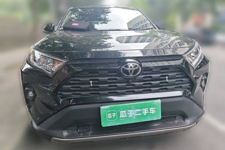 Used Toyota RAV4 2023 2.0L CVT Two-Wheel Drive Fashion Edition Front