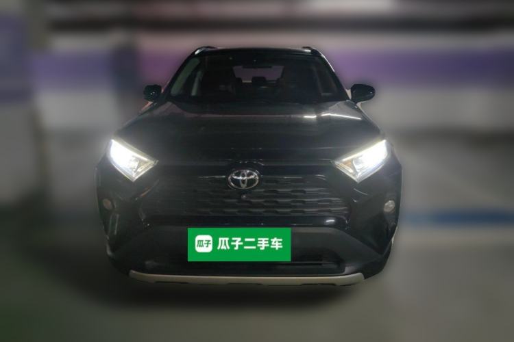 Used Toyota RAV4 2023 2.0L CVT Two-Wheel Drive Fashion Edition Front
