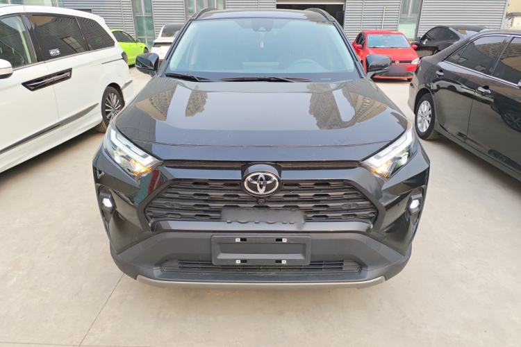 Used Toyota RAV4 2023 2.0L CVT Two-Wheel Drive Fashion Plus Edition Front