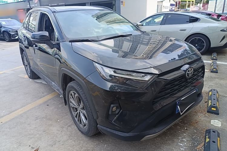 Used Toyota RAV4 2023 2.0L CVT Two-Wheel Drive Fashion Plus Edition Front Right 45 Deg