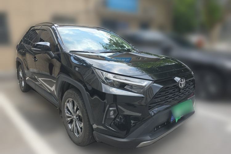 Used Toyota RAV4 2023 2.0L CVT Two-Wheel Drive Fashion Plus Edition Front Right 45 Deg