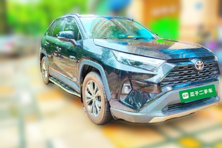 Used Toyota RAV4 2023 2.0L CVT Two-Wheel Drive Fashion Plus Edition Front Right 45 Deg