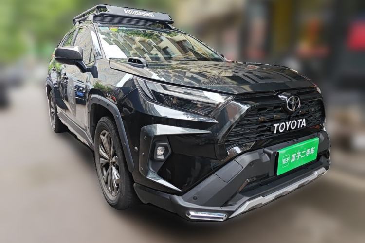 Used Toyota RAV4 2023 2.0L CVT Two-Wheel Drive Fashion Plus Edition Front Right 45 Deg