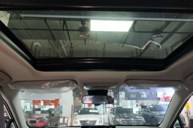 Used Toyota RAV4 2023 2.0L CVT Two-Wheel Drive Fashion Plus Edition Headliner