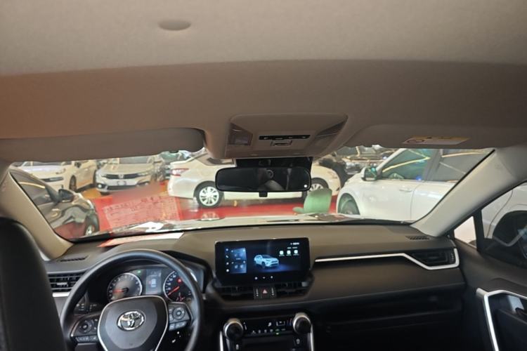 Used Toyota RAV4 2023 2.0L CVT Two-Wheel Drive Urban Edition Headliner