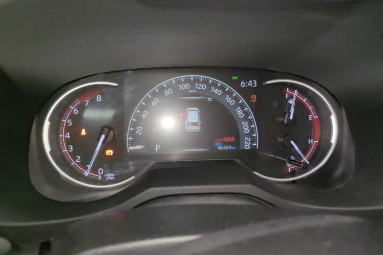 Used Toyota RAV4 2023 2.0L CVT Two-Wheel Drive Fashion Edition Instrument Cluster