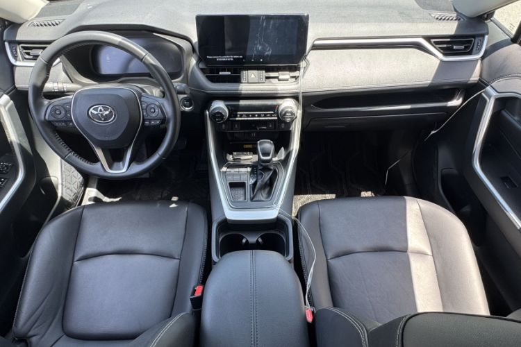 Used Toyota RAV4 2023 2.0L CVT Two-Wheel Drive Fashion Plus Edition Interior 1