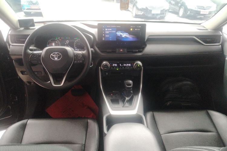Used Toyota RAV4 2023 Dual-Motor 2.5L E-CVT Two-Wheel Drive Elite Edition Interior 2