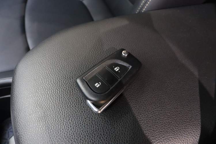 Used Toyota RAV4 2023 2.0L CVT Two-Wheel Drive Urban Edition Interior 4
