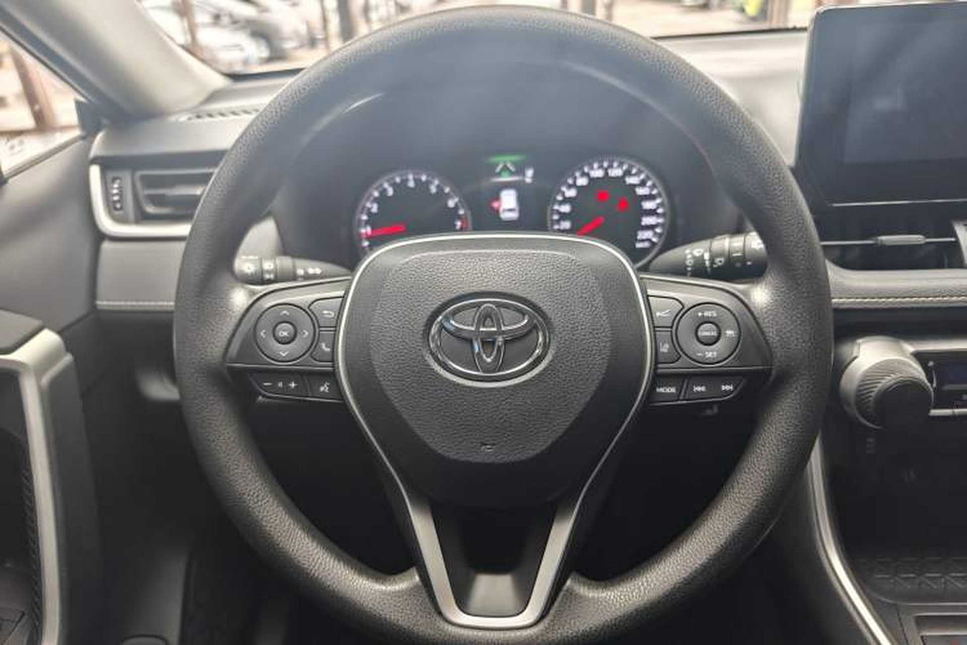Used Toyota RAV4 2023 2.0L CVT Two-Wheel Drive Urban Edition Interior 5