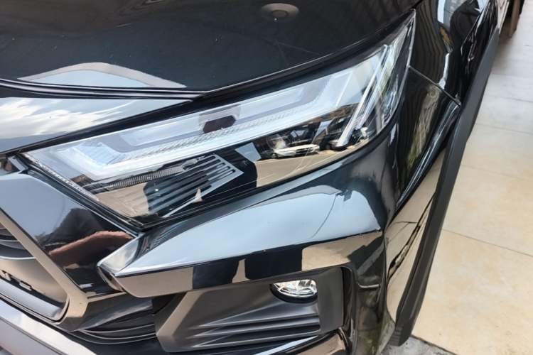 Used Toyota RAV4 2023 2.0L CVT 4x4 Explorer Plus Edition Left Front Headlight