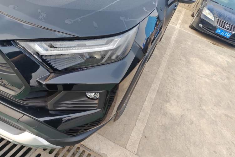 Used Toyota RAV4 2023 2.0L CVT 4x4 Explorer Plus Edition Left Front Headlight