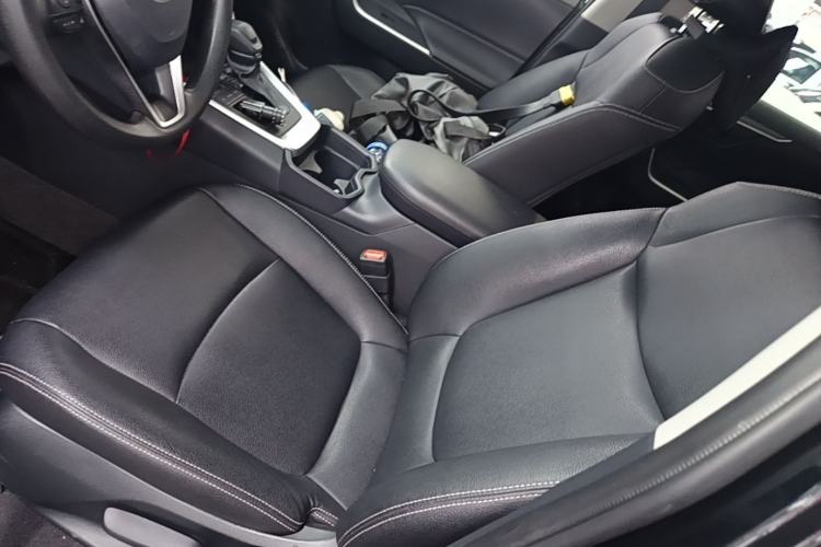 Used Toyota RAV4 2023 2.0L CVT Two-Wheel Drive Urban Edition Left Front Seat