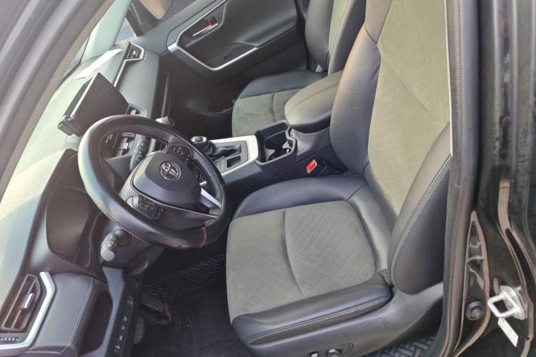 Used Toyota RAV4 2023 2.0L CVT 4x4 Explorer Plus Edition Left Front Seat