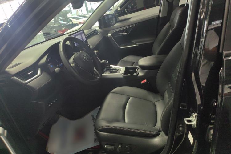 Used Toyota RAV4 2023 2.0L CVT Two-Wheel Drive Fashion Plus Edition Left Front Seat