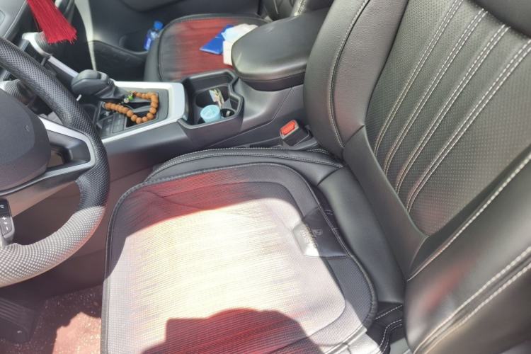 Used Toyota RAV4 2023 2.0L CVT Two-Wheel Drive Urban Edition Left Front Seat